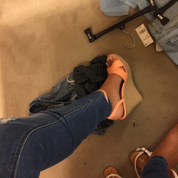 Wedges - Picture 1 of 1