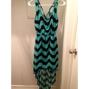 Short to long Chevron dress