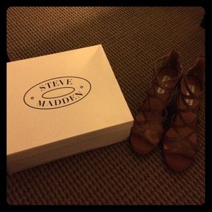 Steve Madden gladiator wedges