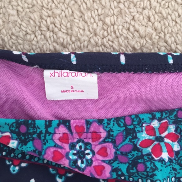 bikini bottoms!! - Picture 2 of 3