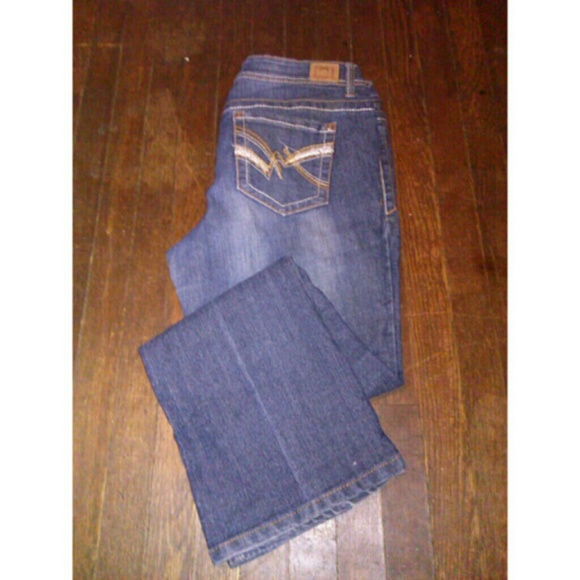 LEI Bootcut Jeans