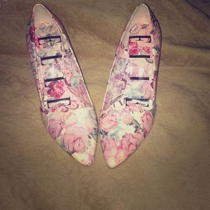 Gorgeous and will never be my size, not worn!