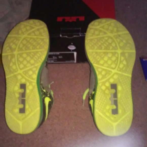 NIKE AIR MAX LEBRON XI(11) ELITE LOW - Picture 4 of 4