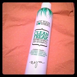 Not Your Mother's Dry Shampoo (7 oz)