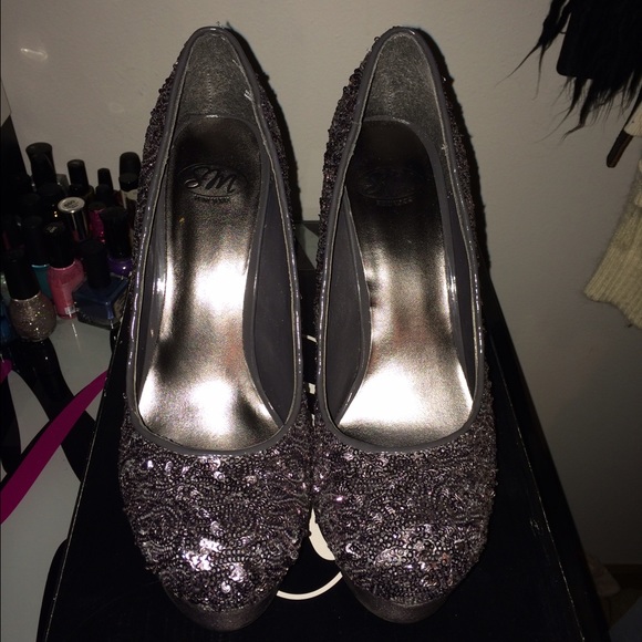SM New York Pumps