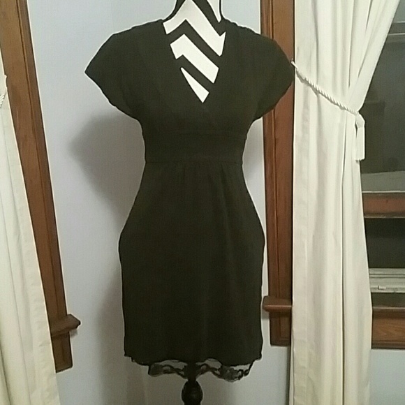 Trina Turk Dresses & Skirts - 🆕 Adorable Trina Turk Dress