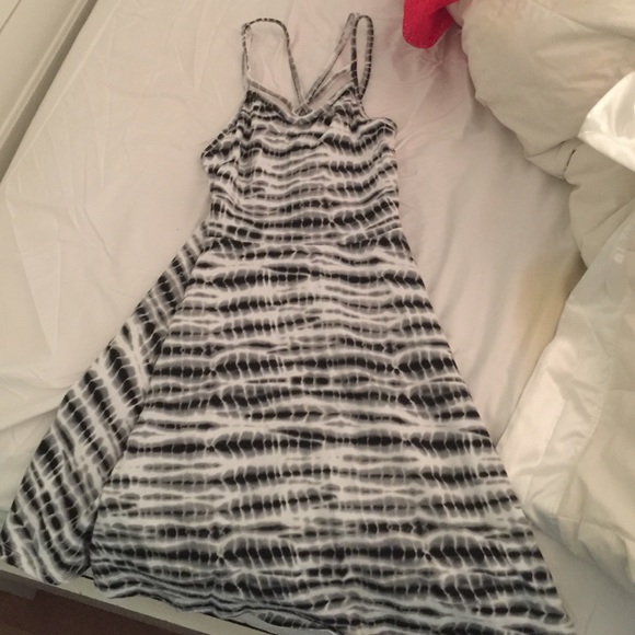 Dress - Picture 1 of 2