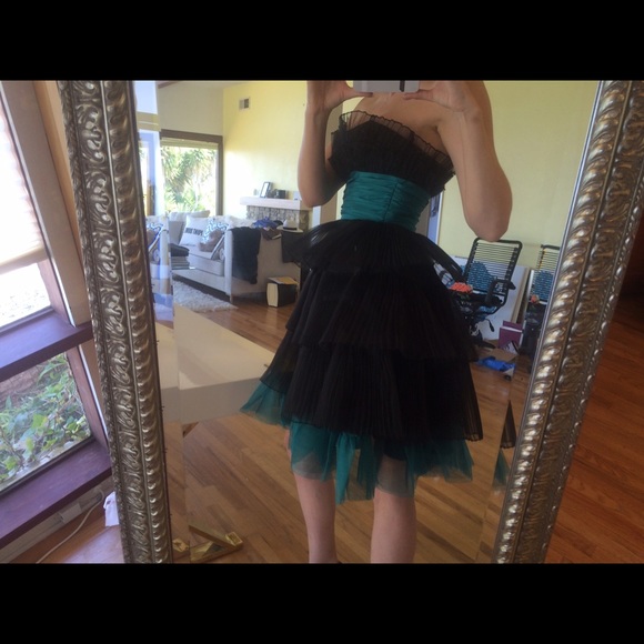 Betsey Johnson prom dress
