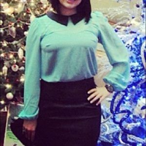 RESERVED Mint Peter Pan collar blouse