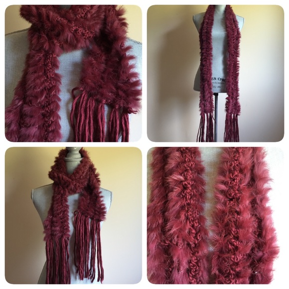 Accessories - ❌SOLD❌Gorgeous burgundy/maroon fur scarf
