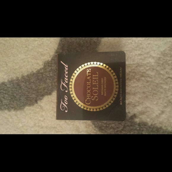 Too faced choc. soleil