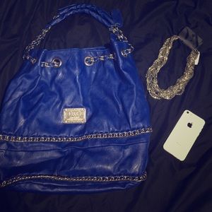 Royal blue chain D&G