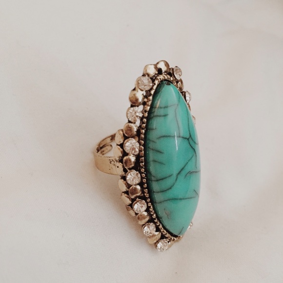 ✨free w/ purchase✨