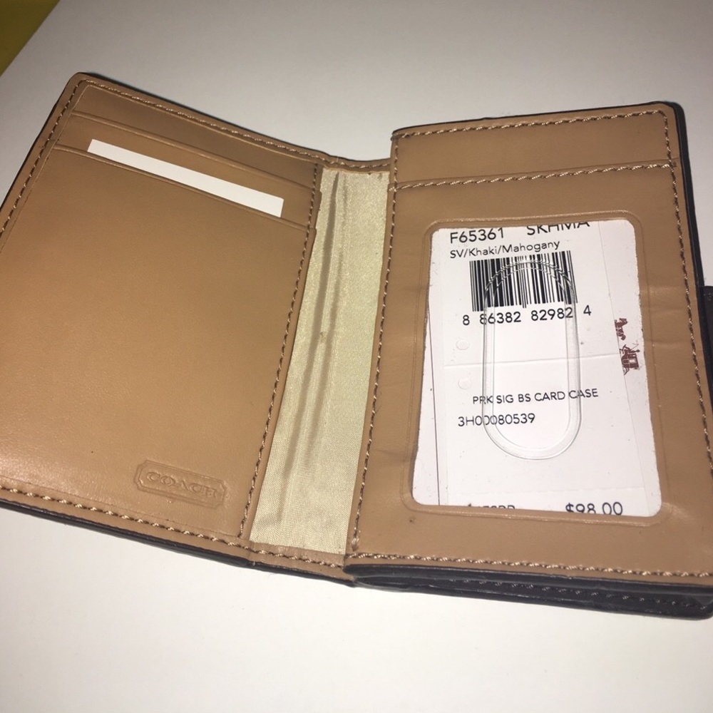 NWT Coach Khaki signature wallet - Picture 7 of 8