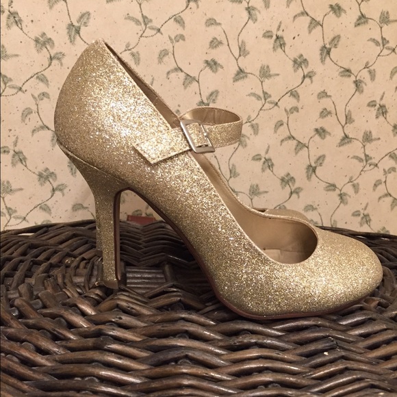 Gold glitter Shiekh heels
