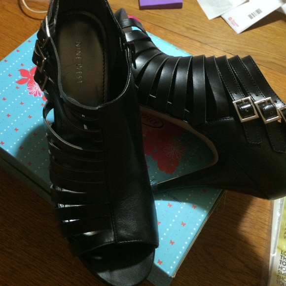 Nine West Leather Booties