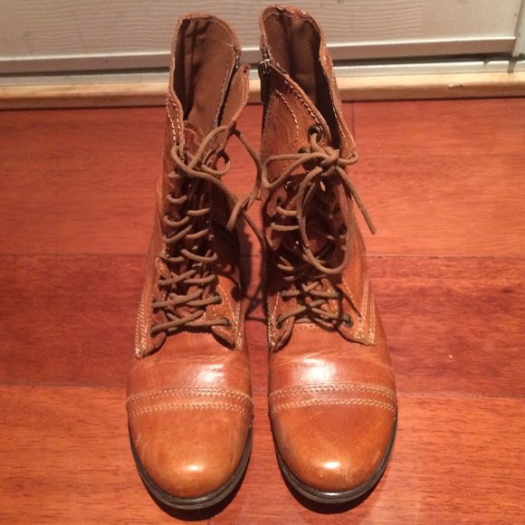 Steve Madden troopa boots