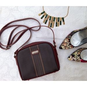 ESPRIT Vintage Cross-Body Bag