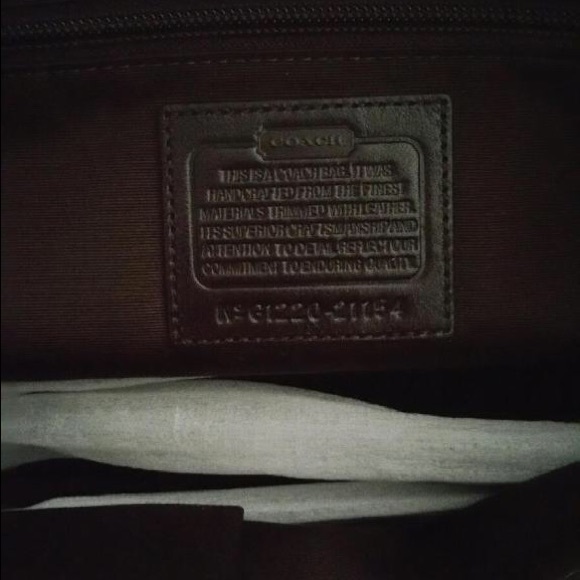 Beautiful Coach handbag - Picture 3 of 4