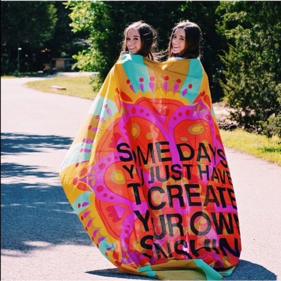 SOLD;; NWT TAPESTRY - Picture 2 of 4