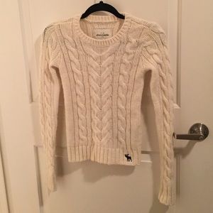 ✨BRAND NEW✨ Abercrombie Sweater