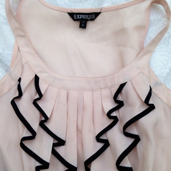 🚫SOLD🚫 Express Dress - Picture 2 of 2