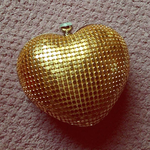 Gold heart clutch