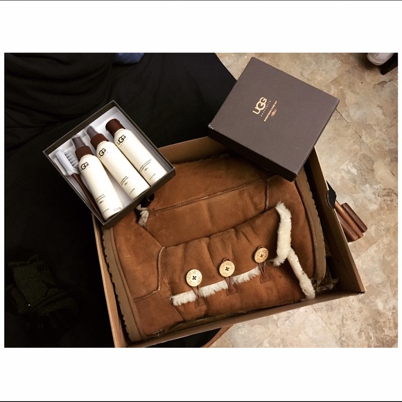 UGG Shoes - Uggs