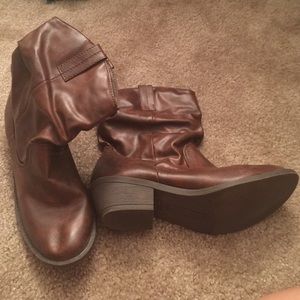 American eagle brown cowboy booties size 8 1/2