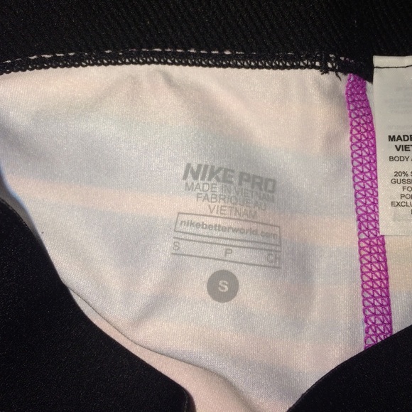 💥SOLD💥 Nike pro - Picture 2 of 2