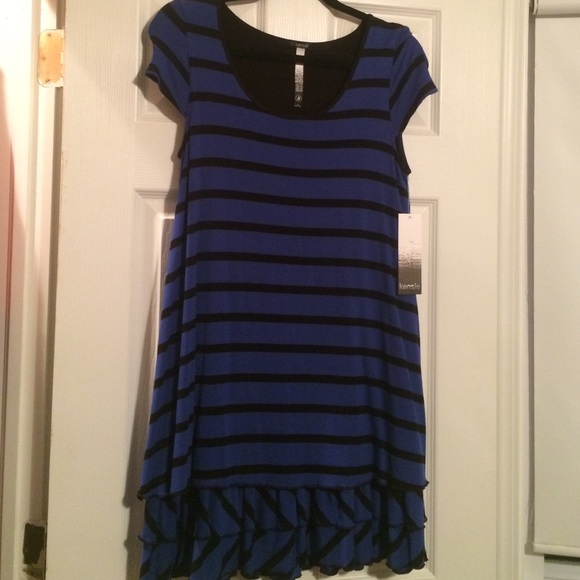 Kensie Dresses & Skirts - Kensie baby doll dress - size small