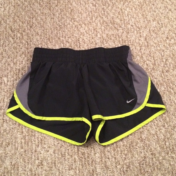 Nike Women's Dash Running Shorts