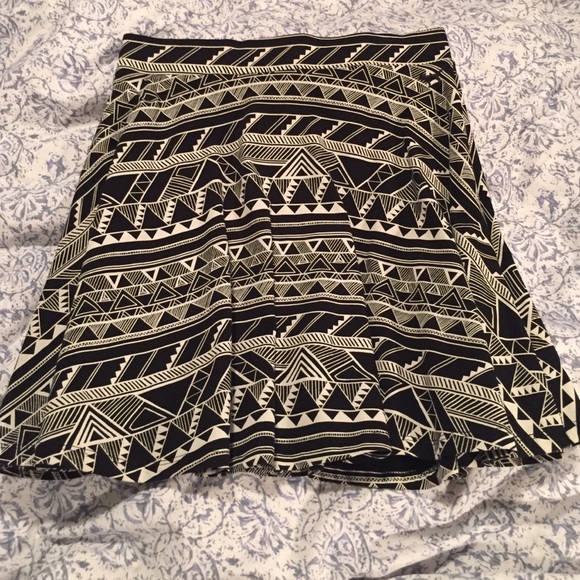 PINK Victoria's Secret Dresses & Skirts - NWOT VS Pink Tribal Skater Skirt.