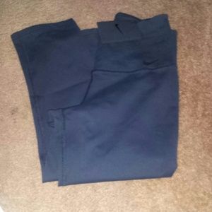 NEW! Nike  dry fit 3/4 workout tights