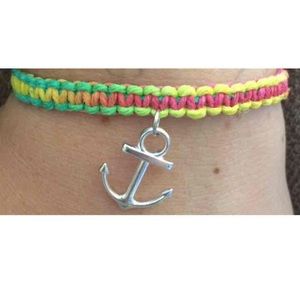 Anchor bracelet