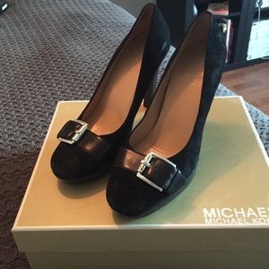 Michael Kors Black Suede Pumps