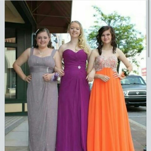 Prom Dress! - Picture 3 of 4