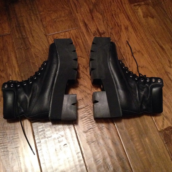 Jeffrey Campbell leather platform boots - Picture 4 of 4