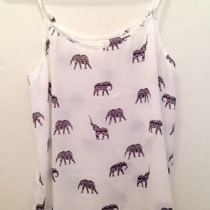 PacSun Elephant Tank🐘💕