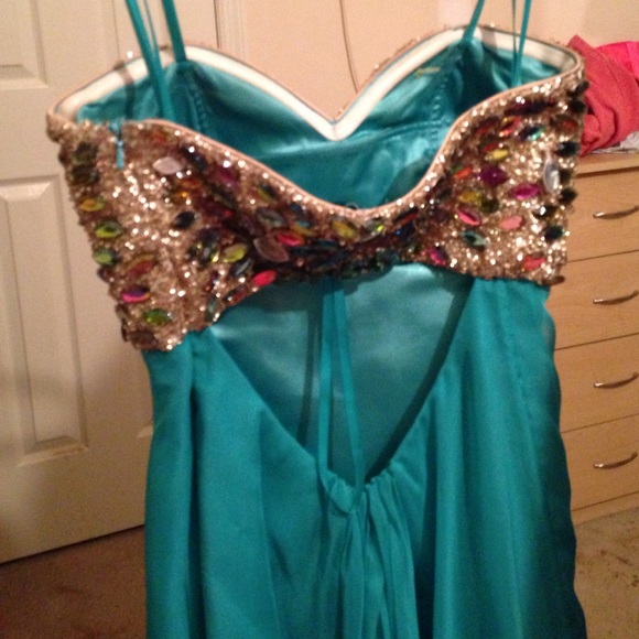 La Femme dress 💙💙 - Picture 3 of 4