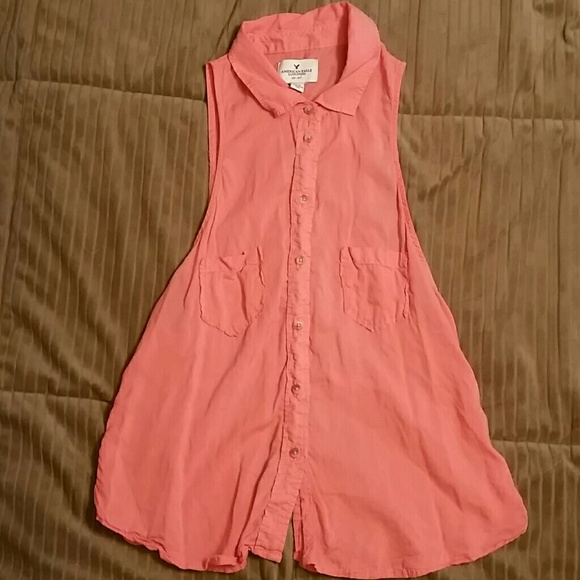 Sleeveless High Collar Button Up Shirt