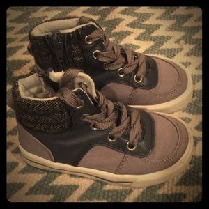 ❌SOLD❌TODDLER BOY HIGHTOPS