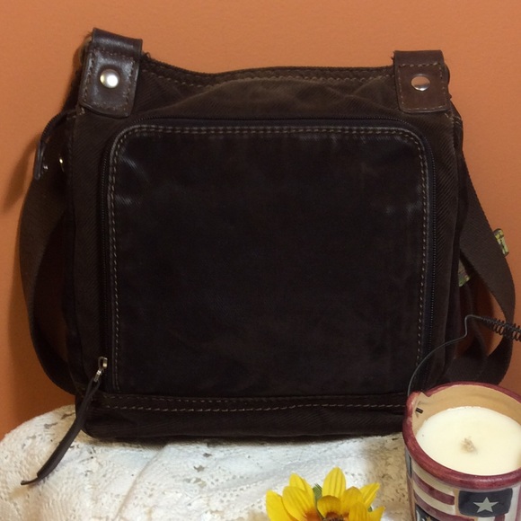 SOLD IN BUNDLE🌺CHOCOLATE BROWN FOSSIL CROSSBODY - Picture 2 of 4