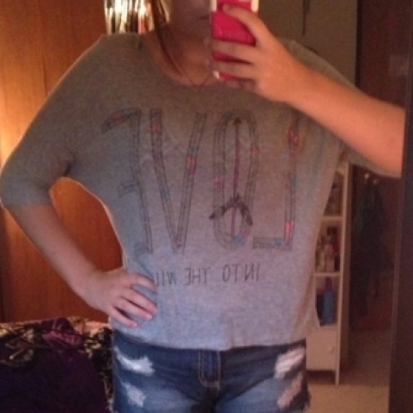 Stretchy shirt.