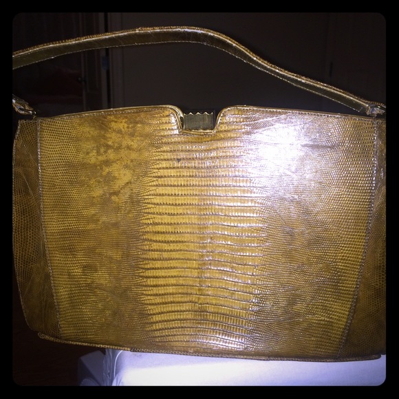 CROCODILE LIKE LEATHER BAG 🐊🐲🐊