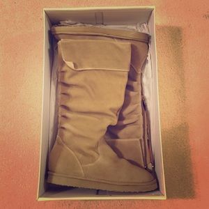 Steve Madden suede tan boots