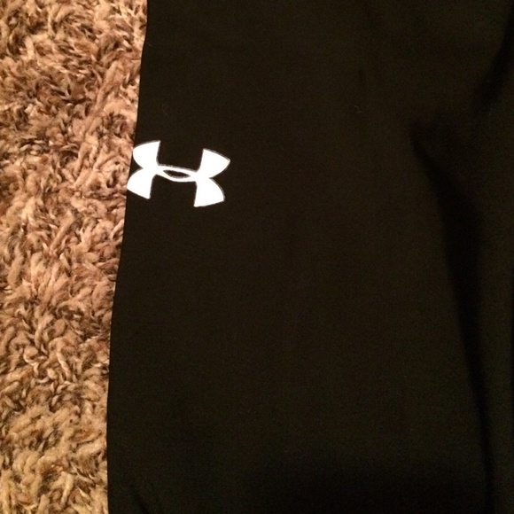 Work out crops - Picture 2 of 3