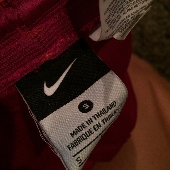 ❗️SOLD ON MERCARI❗️Nike Running Shorts - Picture 3 of 3