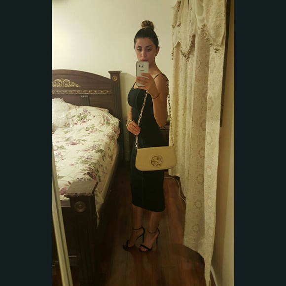 Tory burch cross body