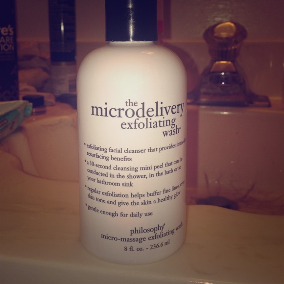 Philosophy. The micro delivery exfoliating-wash